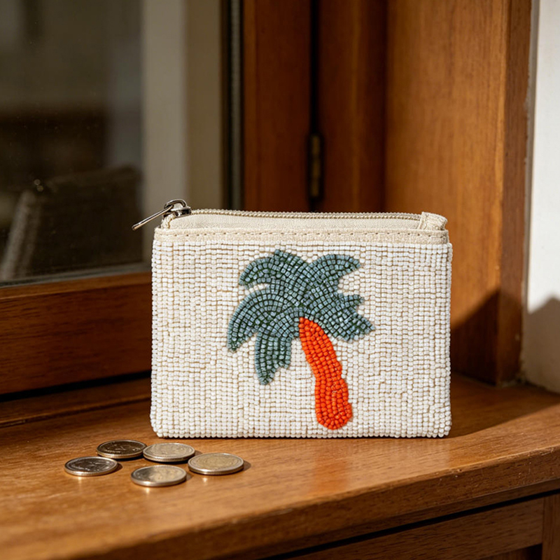 Embroidery Wallet - محفظة عملات معدنية صغيرة بتصميم شجرة