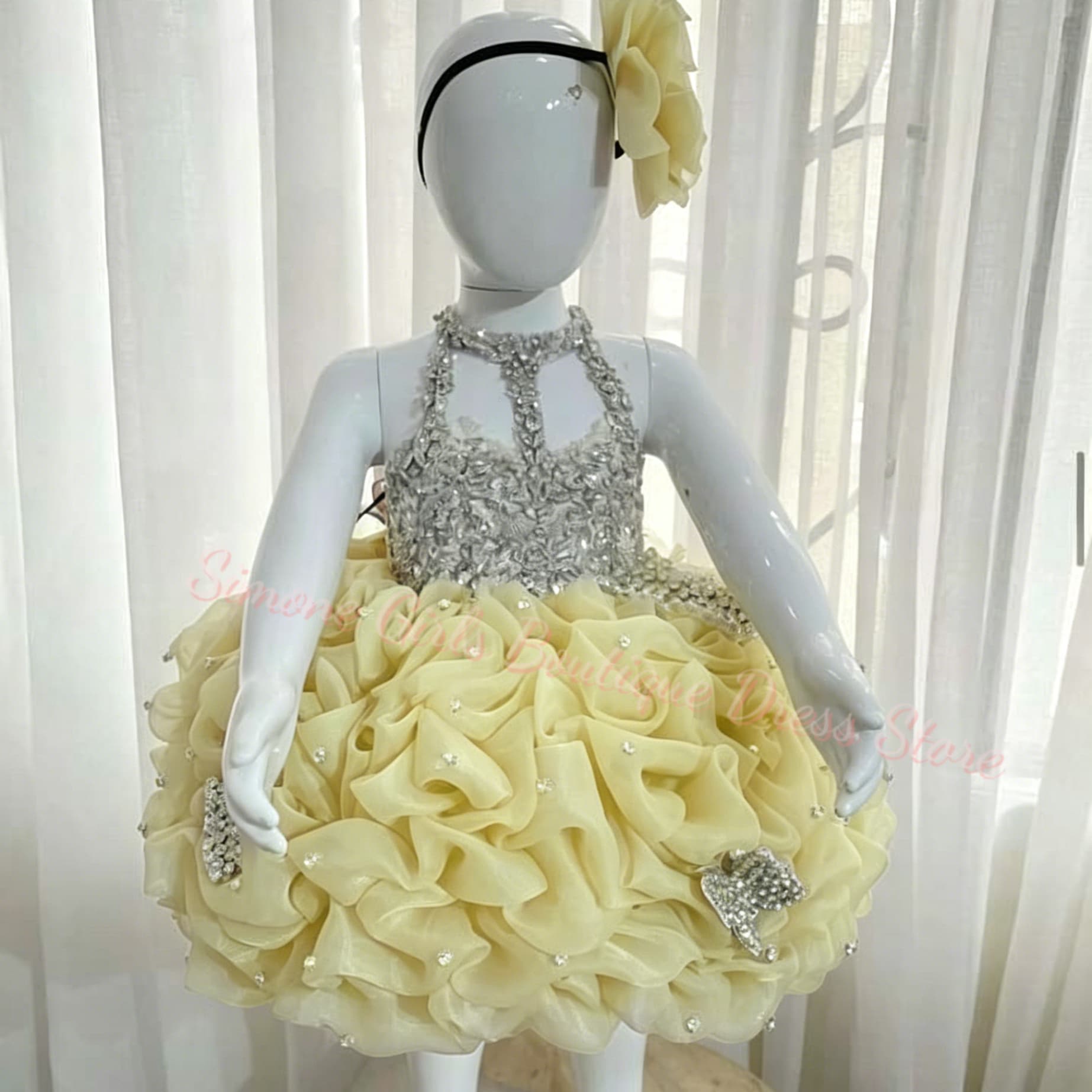 Embroidery Yellow Flower - فستان أصفر مزين بالكشكش للفتيات لحفلات