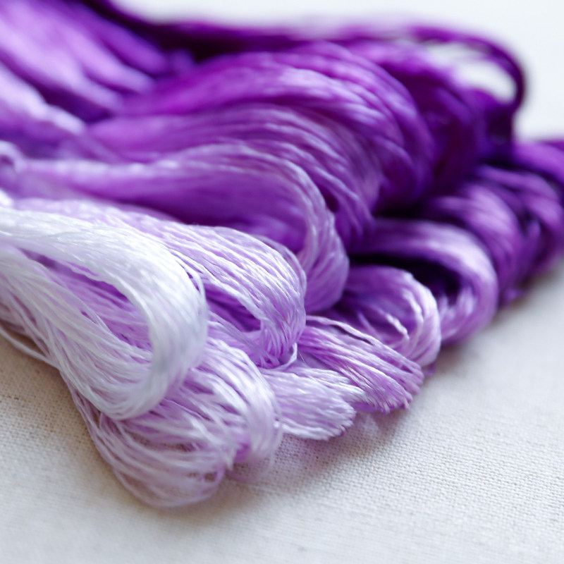 Embroidery Yarn - خيط حرير سوتشو للتطريز بطول 20