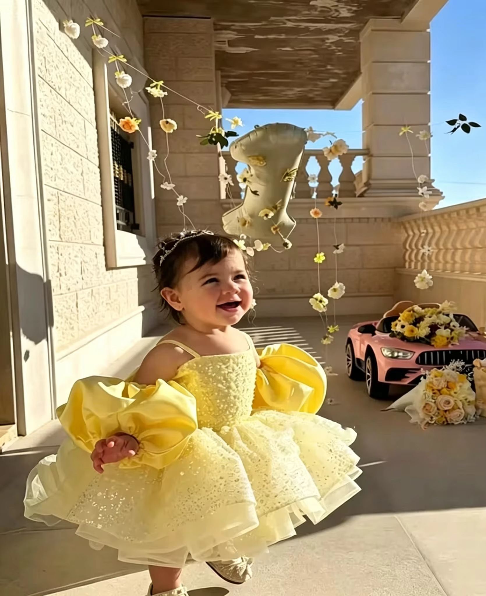 فساتين لطيفة للفتيات الصغيرات  - مراجعة Embroidery Yellow Flower وسعره