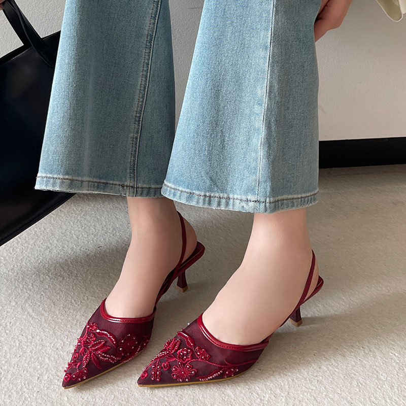 2026 صنادل Slingback أنيقة الن - مراجعة Embroidery Flower وسعره