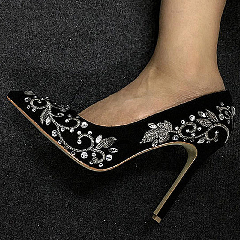 بلينغ حجر الراين الذهب والفضة  - مراجعة Embroidery Flower وسعره