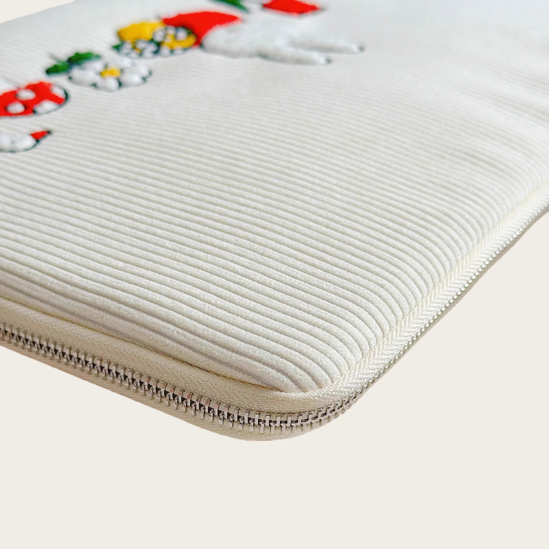 حقيبة كمبيوتر بتصميم أرنب كرتو - مراجعة Embroidery Rabbit وسعره