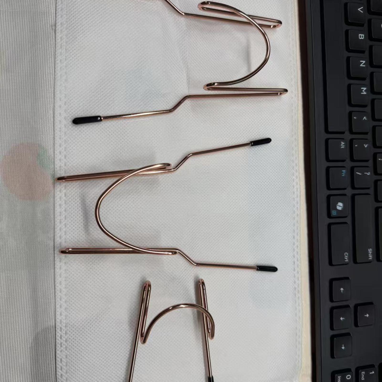 طوق تطريز صغير محمول سهل الاست - مراجعة Embroidery Zone وسعره